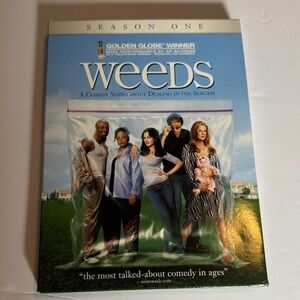 Weeds Season One DVD